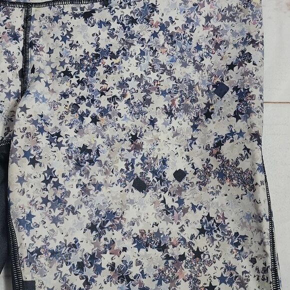 VICTORIA Secret Knockout Leggings size Medium VSX Sport Tight - Picture 2 of 6